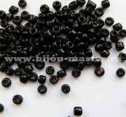 Бисер"Астра"(Китай) черный, непрозрачный, глянцевый, 2 мм, упаковка - 20 гр.
