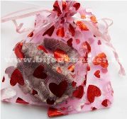 Сумочка из органзы подарочная полупрозрачная, розовая с красными сердечками, 90х120 мм
