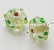 Бусина lampwork круглая сплющенная (рондель) прозрачная с пупырышками и бело-зелеными цветочками 8х14мм