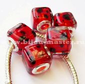 Бусина pandora lampwork квадратной формы 12х12мм , красная с черными пятнышками